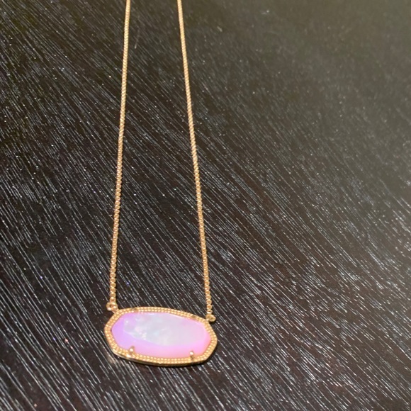 Kendra Scott Rose Gold Necklace NWOT - Picture 2 of 5